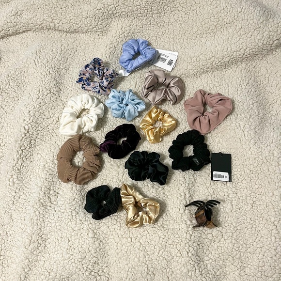 Scrunchies Pack of 3 - Picture 2 of 3